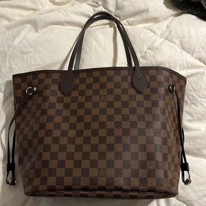 LV Neverfull MM Damier Ebene with Rose Ballerina interior